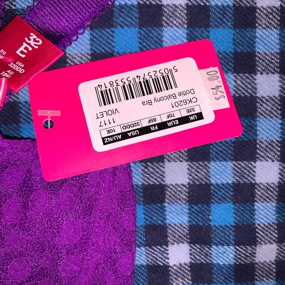 Curvy Kate Dottie Balcony Bra - Picture 6 of 8